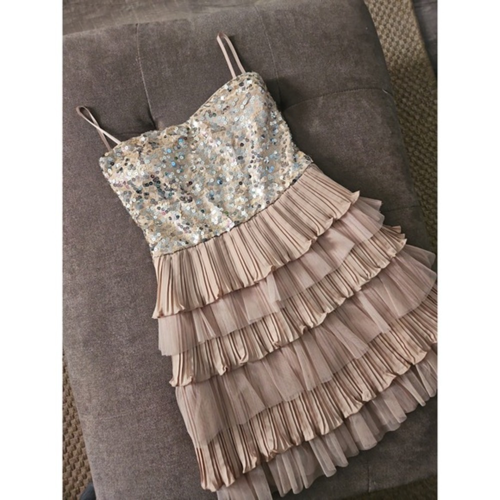 As U Wish Juniors' Sequin Sweetheart Ruffle Mini‎ Dress Size Small